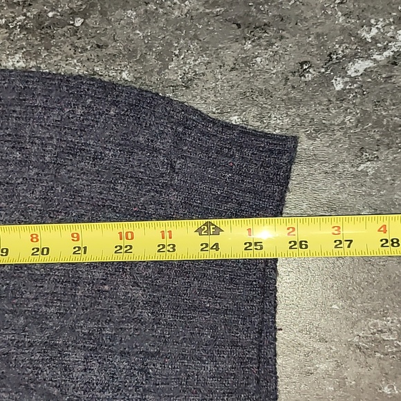 Vintage. Made in USA. Jantzen. Crewneck sweater.  Men's size Medium Tall - Picture 9 of 14